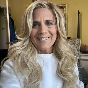 Style by Soma Date Night in Champagne blonde